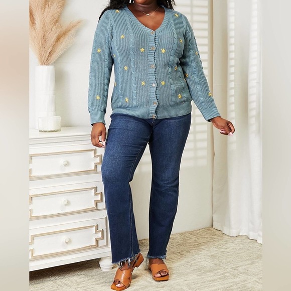 NEW HEYSON PLUS + REG SIZE Floral Embroidered Chunky Cable Knit Cardigan Sweater - Picture 5 of 12